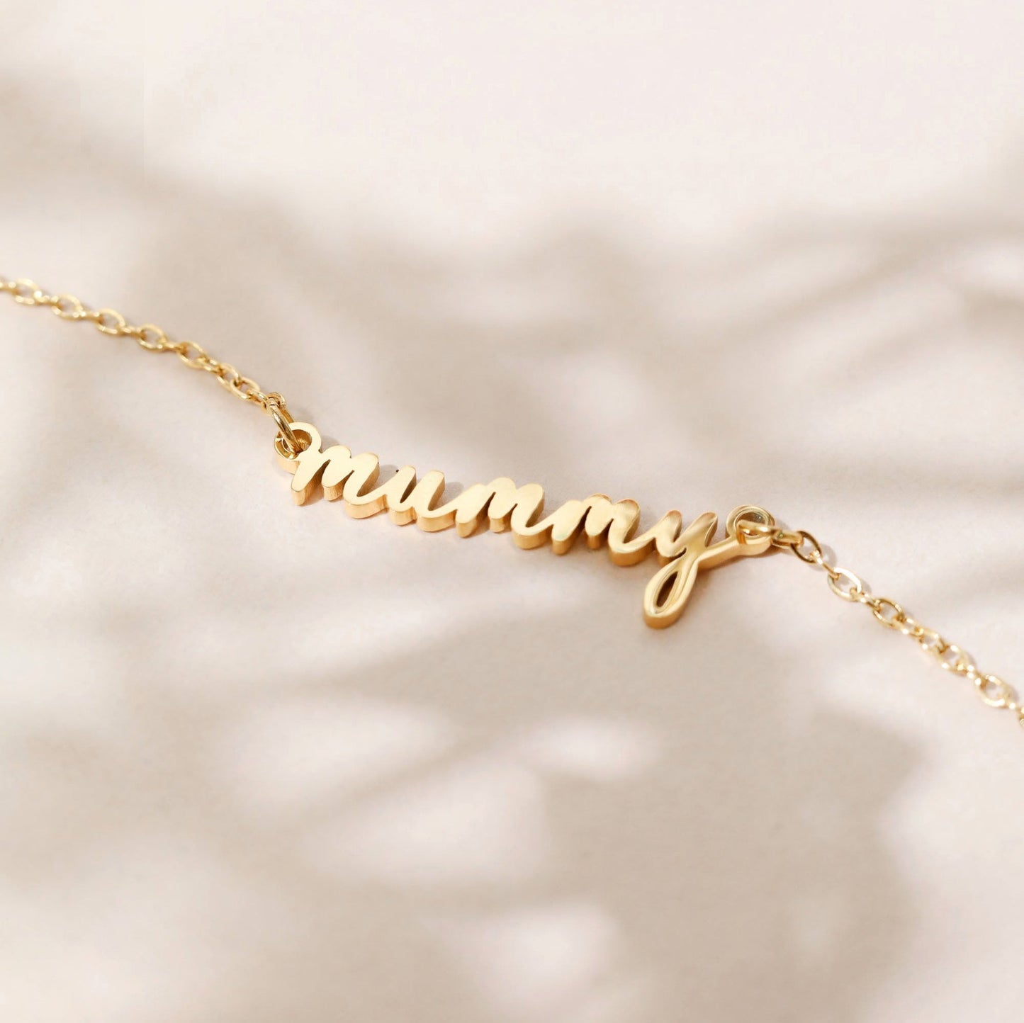 Mama & Mummy Necklace Set